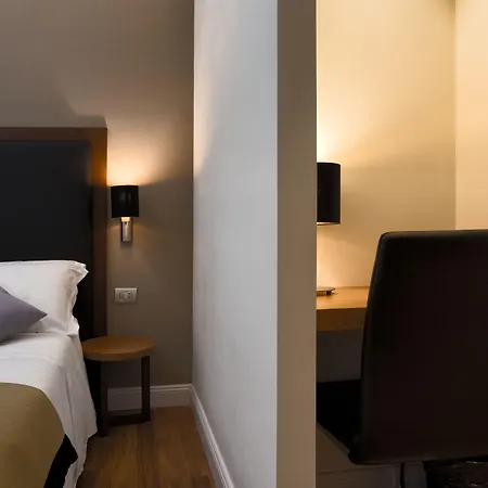 L'obelisque Maison De Luxe 4*