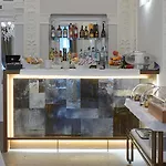 L'obelisque Maison De Luxe 게스트하우스 4*