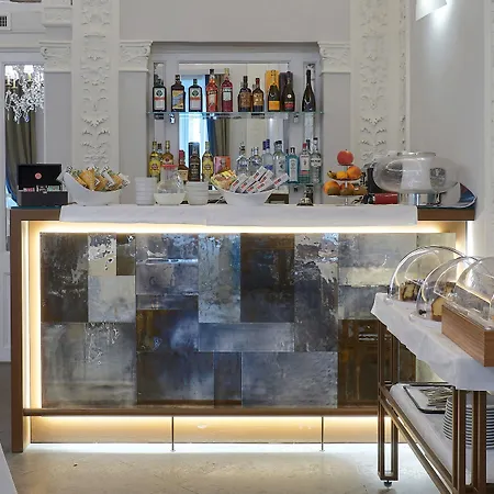 L'obelisque Maison De Luxe Gasthof 4*